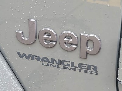 2018 Jeep WRAN Base
